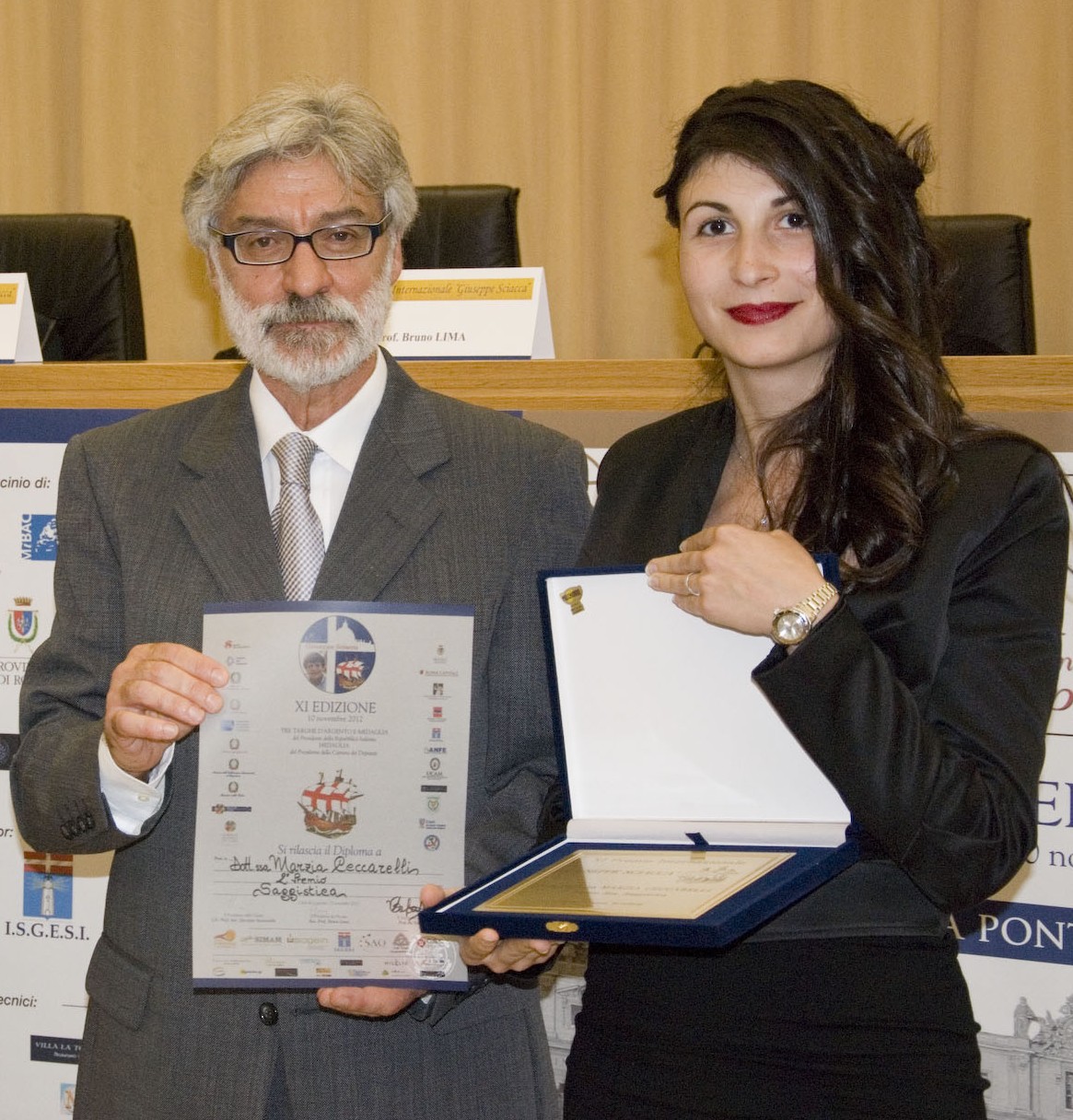 Premio Saggistica a Marzia Ceccarelli
