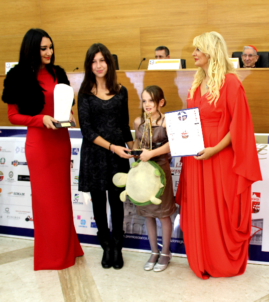 premio-sciacca-2014-amira-willighagen-musica